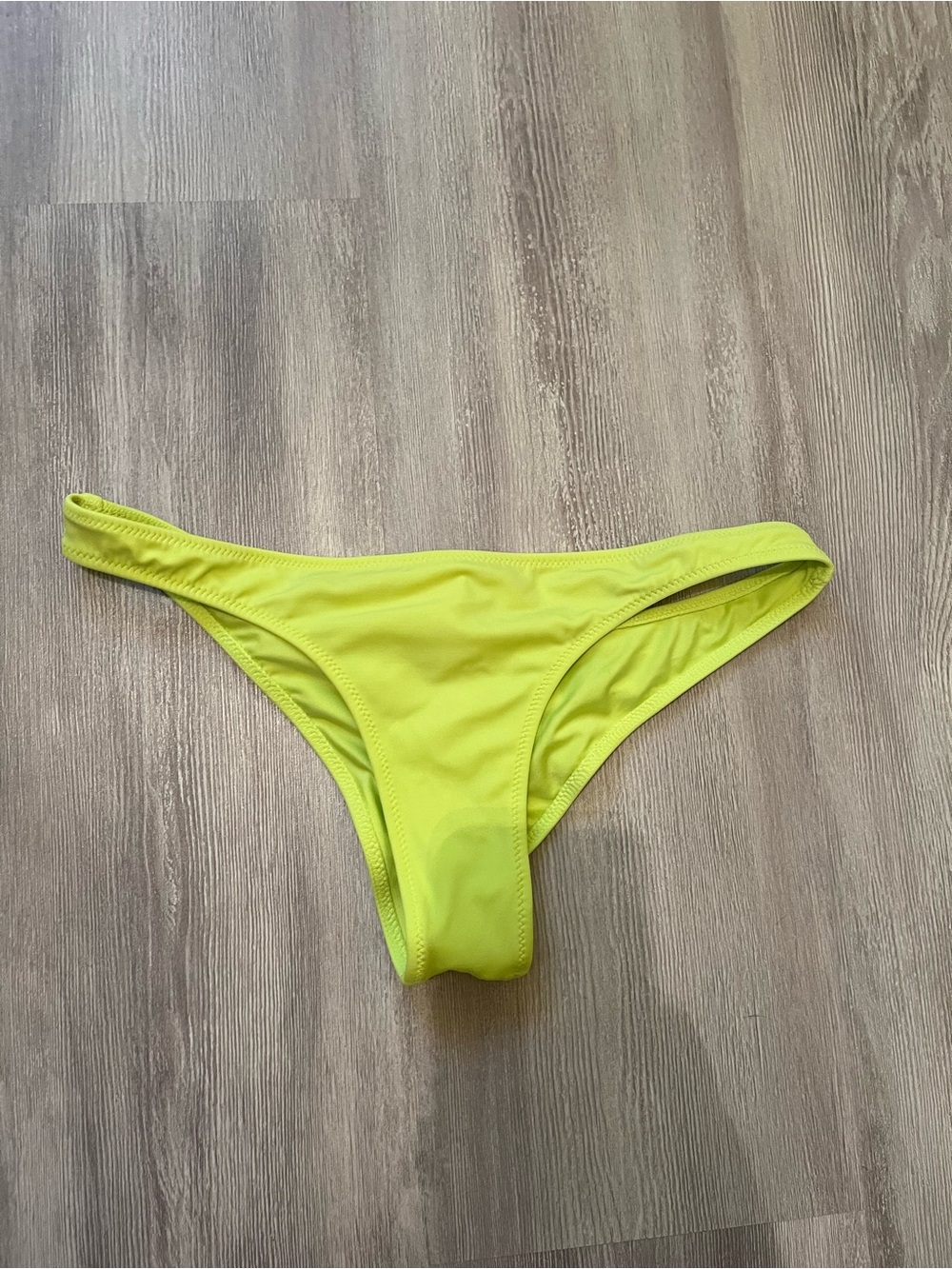 Victoria’s Secret Neon Green Ruched Itsy Bikini Bottom size small